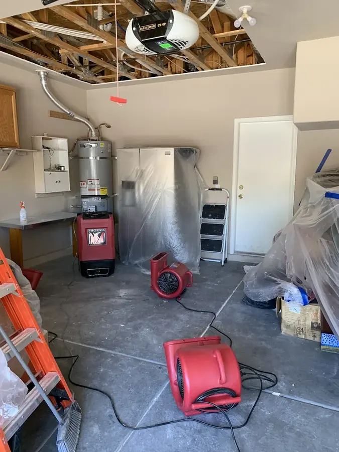 Failed water heater flooding a Las Vegas garage